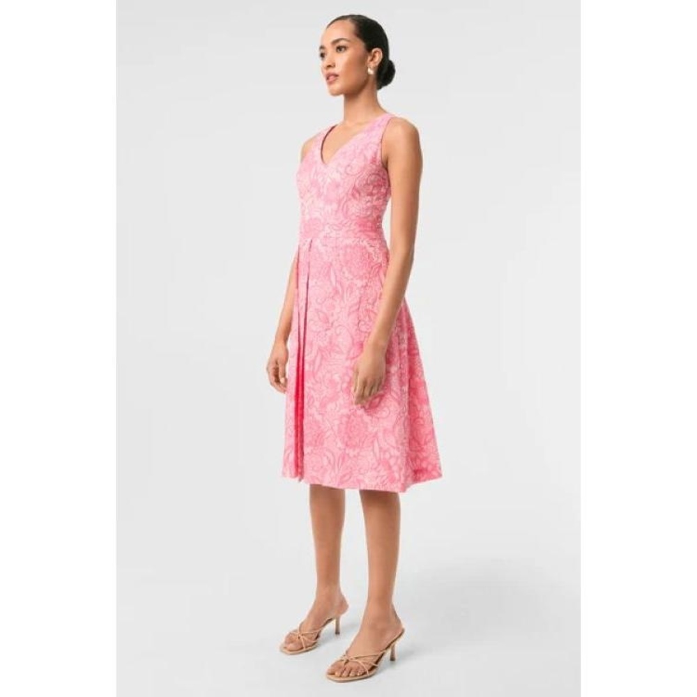 Trina Turk Jayme Sleeveless Dress Jolie Jacquard Pink‎ Fit Flare Pleated size 2